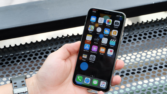 iPhone XS và XS Max được ví như chiếc Ferrari mới ra nhưng lại không có gì khác biệt ?