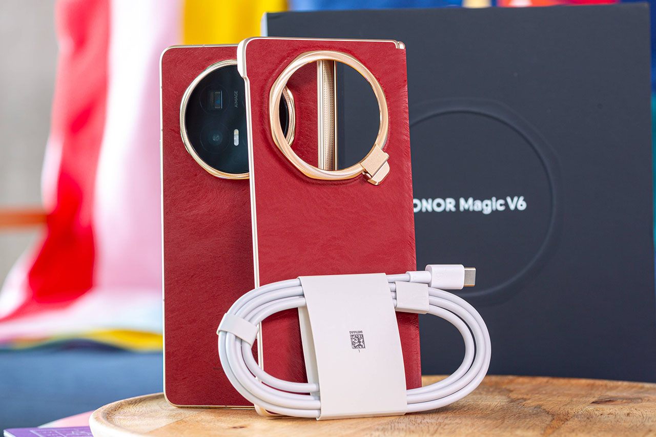 Trải Nghiệm Màn Hình Kép Đỉnh Cao Trên HONOR Magic V6