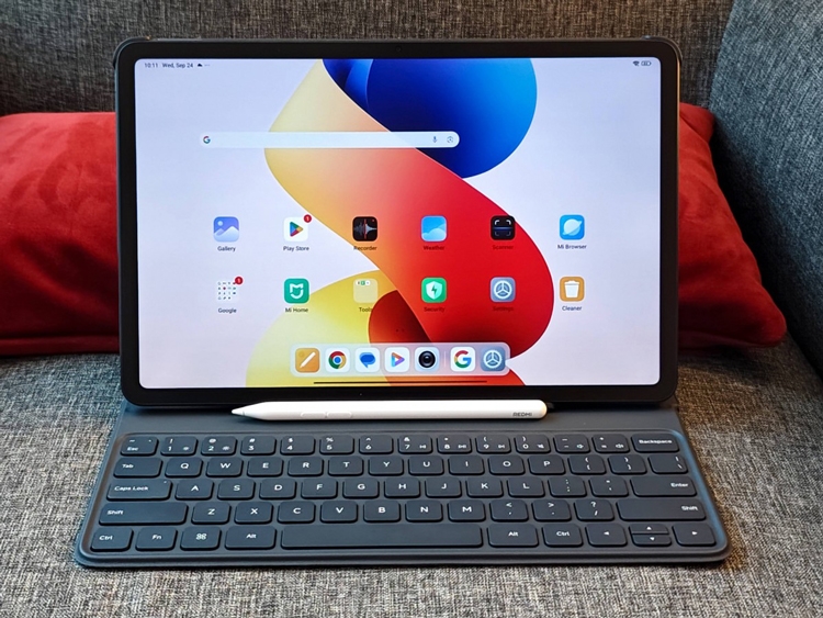 Trên tay Redmi Pad 2 Pro: Thiết kế sang trọng, pin “khủng”, màn hình 120 Hz