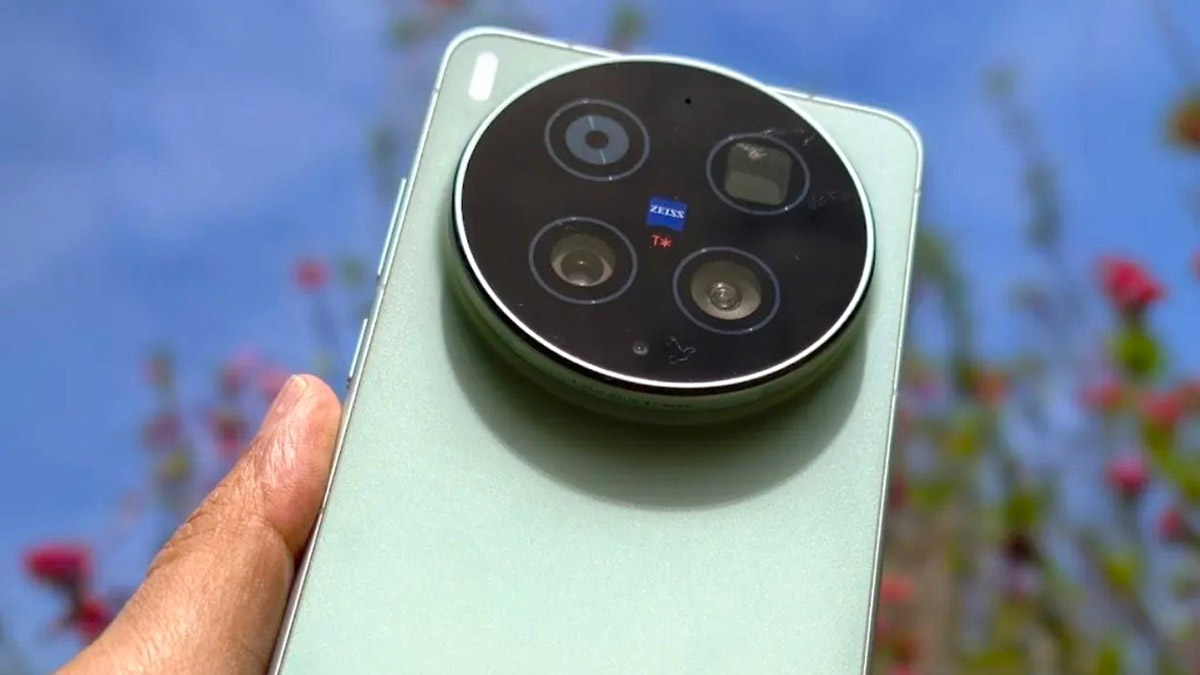 Vivo X300 Ultra lộ giá bán: Flagship camera cao cấp, giá từ hơn 30 triệu đồng