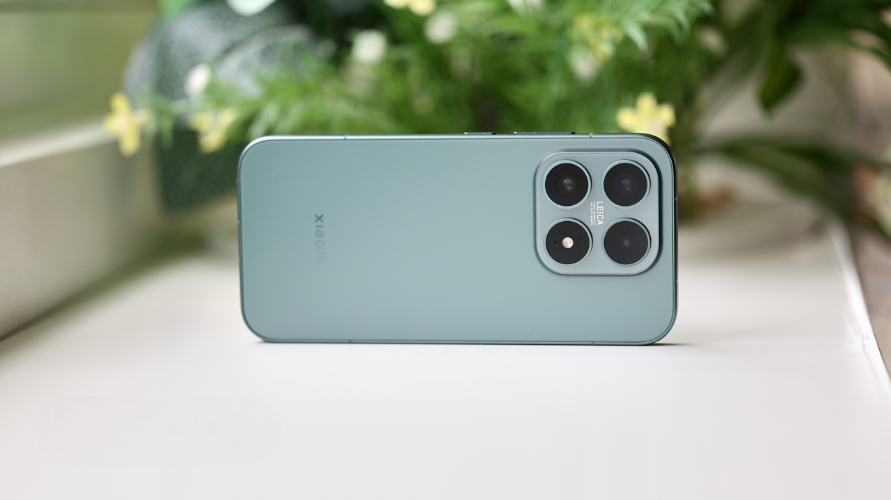 Xiaomi 18 lộ pin 7.200mAh, chip Snapdragon 8 Elite Gen 6 và camera kép 200MP cực khủng