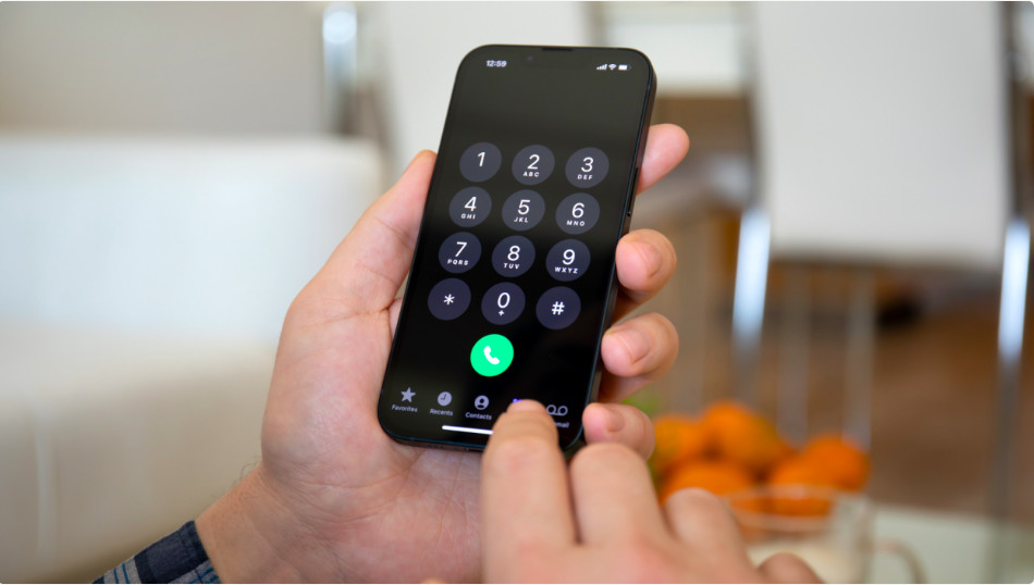 Bí quyết dễ dàng thiết lập và tinh chỉnh thư thoại trên iPhone của bạn