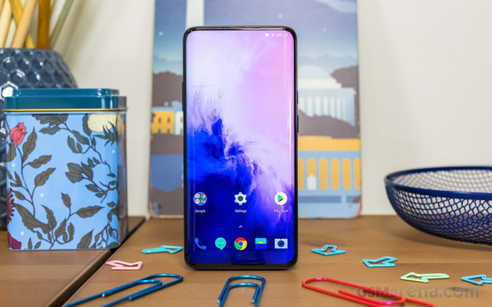smartphone-oneplus-gia-re