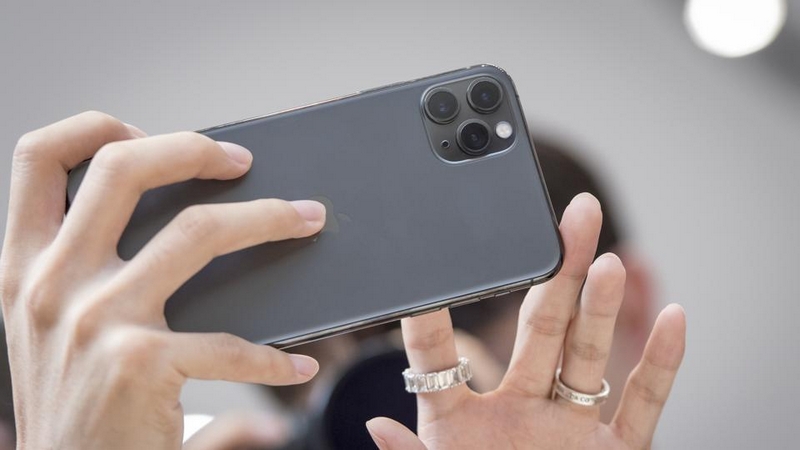 so-sanh-iphone-11-pro-max-va-iphone-xs-max-nguoi-moi-vuot-troi-nhu-the-nao