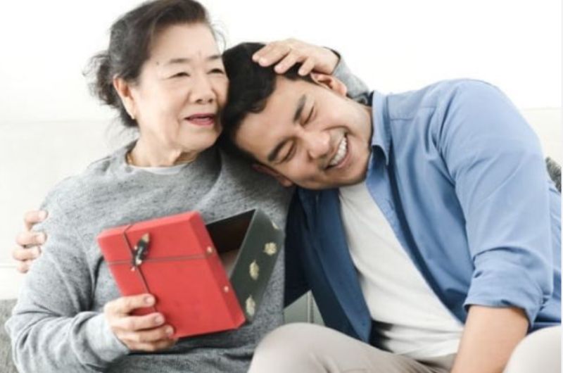 TOP 5 MÓN QUÀ TẶNG BÀ NỘI, BÀ NGOẠI NHÂN NGÀY PHỤ NỮ VIỆT NAM 20/10