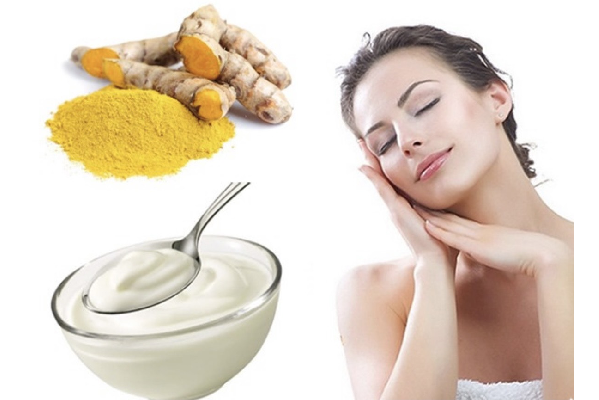 Cách Làm Hỗn Hợp Siêu Dưỡng Da Toàn Thân Với Sữa Chua Và Viên Tinh Nghệ Mật Ong Sữa Chúa