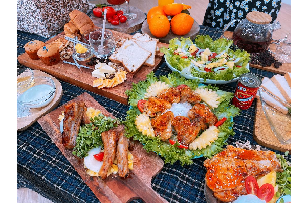 Ý nghĩa bữa cơm tối trong gia đình. Tối chủ nhật, gia đình bạn ăn gì?