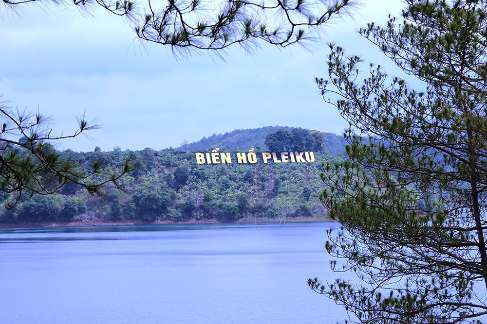 Khám phá Biển Hồ Gia Lai Khám phá Biển Hồ Gia Lai