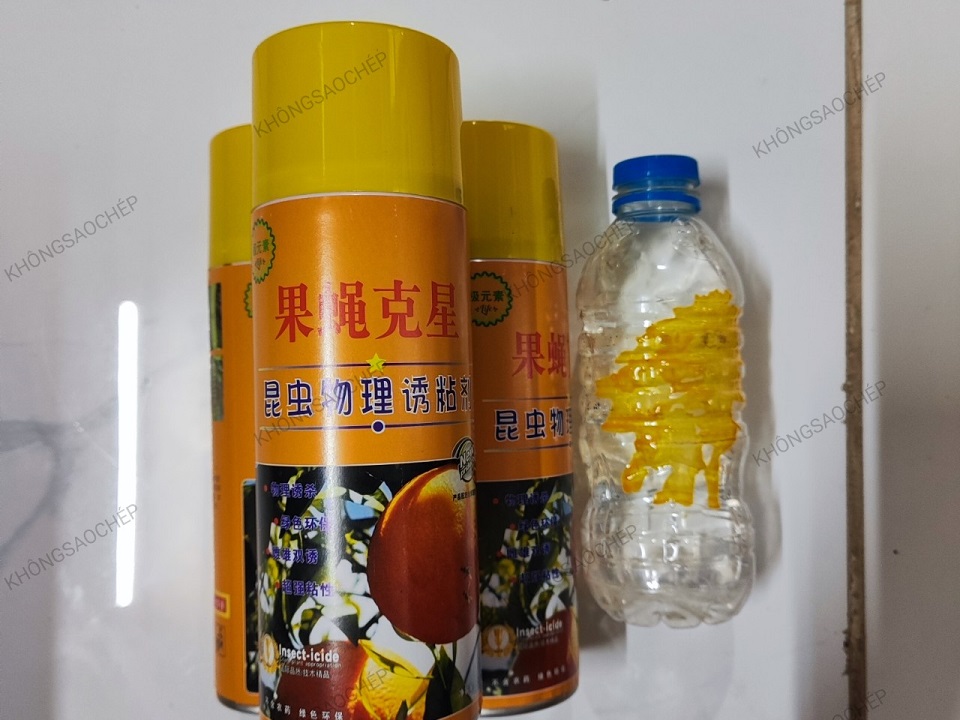 Cách sử dụng chai keo xịt ruồi vàng - Đơn giản, hiệu quả nhất