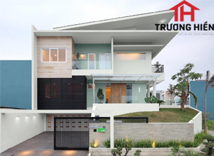 Thay đổi lớp áo cho ngôi nhà trong dịp tết đến xuân về.