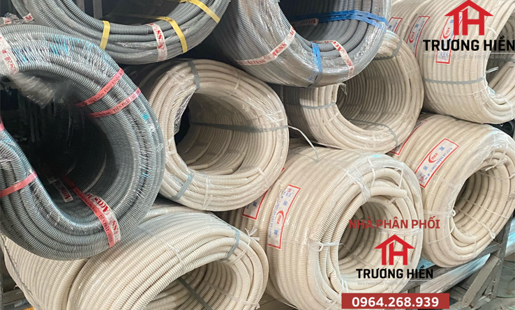 SO SÁNH ỐNG RUỘT GÀ LUỒN DÂY ĐIỆN SINO VÀ PANASONIC