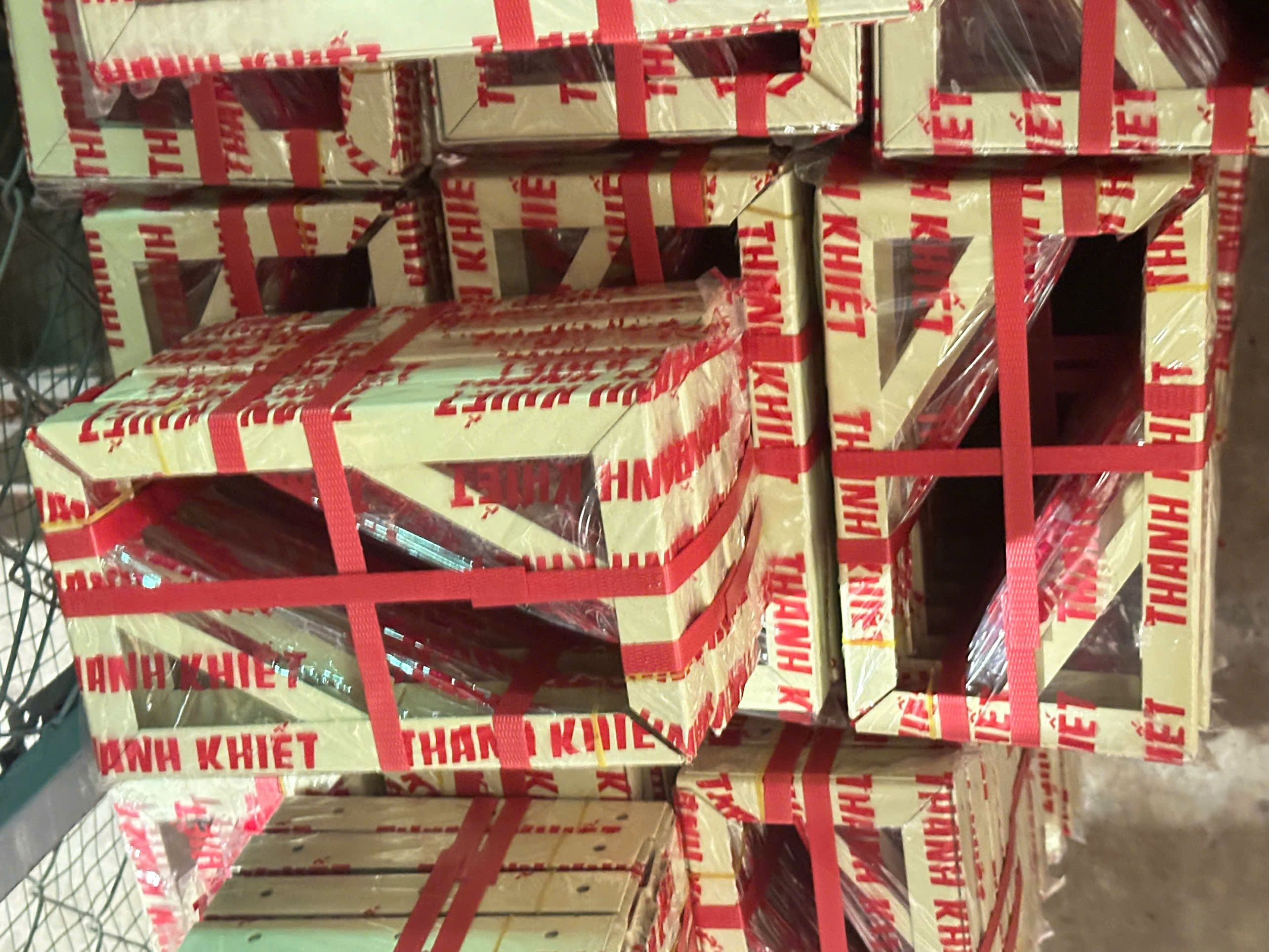 E KE SẮT SƠN TĨNH ĐIỆN 2T–6T CHỊU LỰC, BỀN ĐẸP – GIÁ TỐT TẠI NHÀ PHÂN PHỐI TRƯƠNG HIỀN