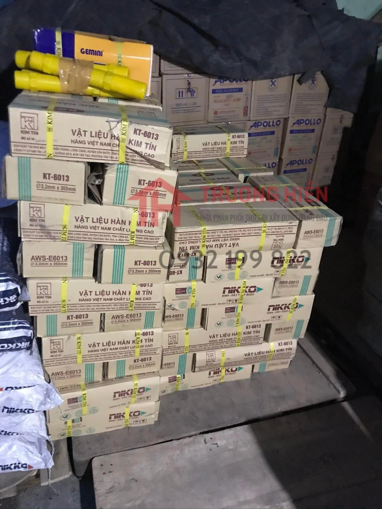 Dịch vụ khách hàng và hỗ trợ kỹ thuật tại các đại lý