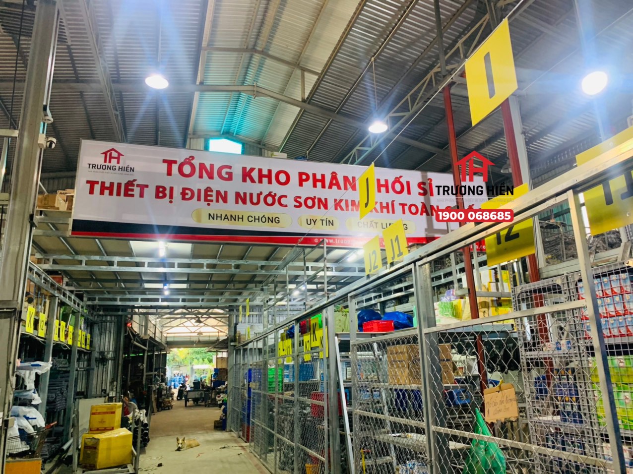 rương Hiền còn chính là tổng kho phân phối sỉ điện nước toàn quốc