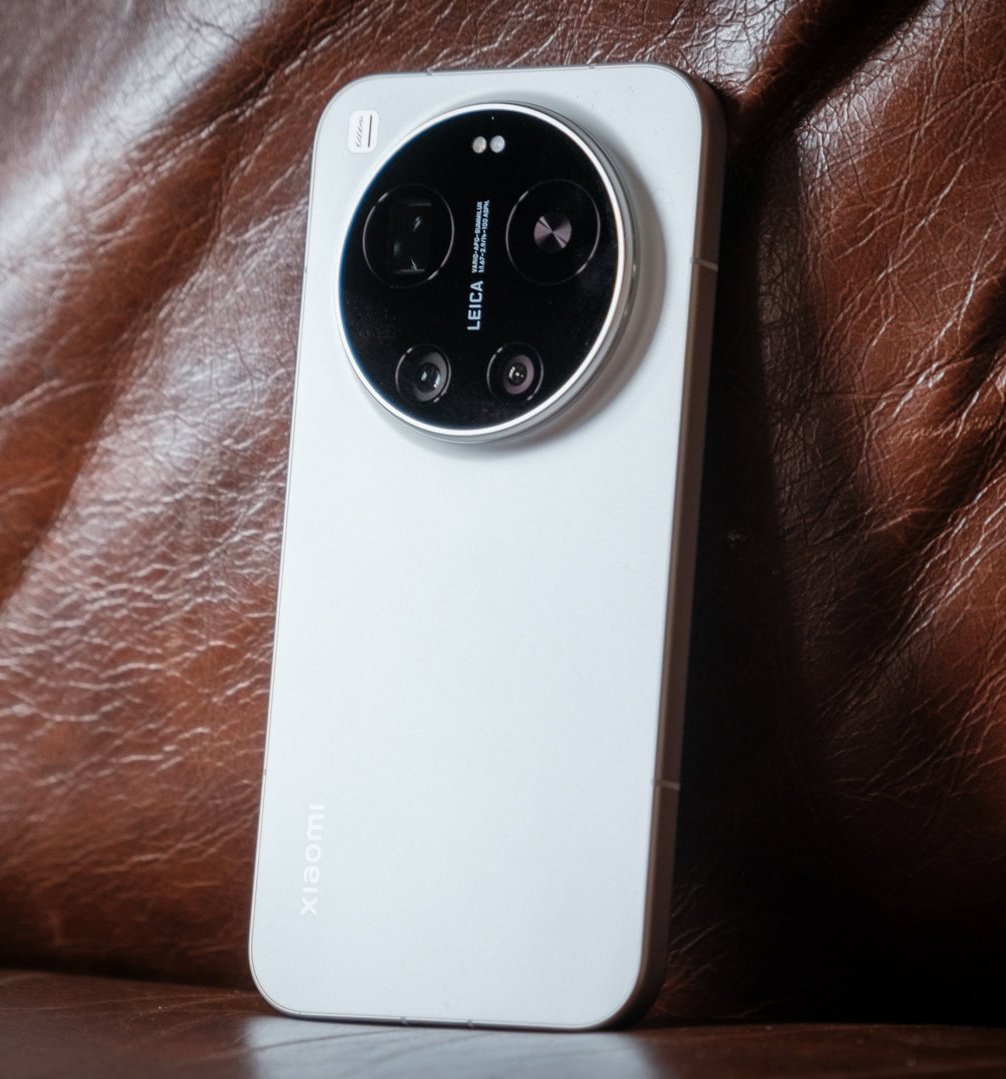 xiaomi-18-pro-ban-noi-dia