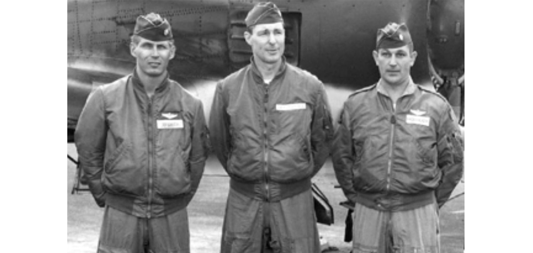 Những điều thú vị về lịch sử áo Bomber Jacket trên thế giới