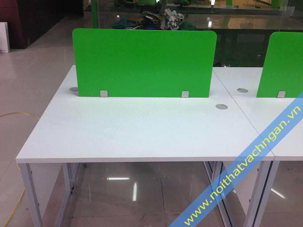 Vách ngăn mặt bàn làm việc VMB01KS