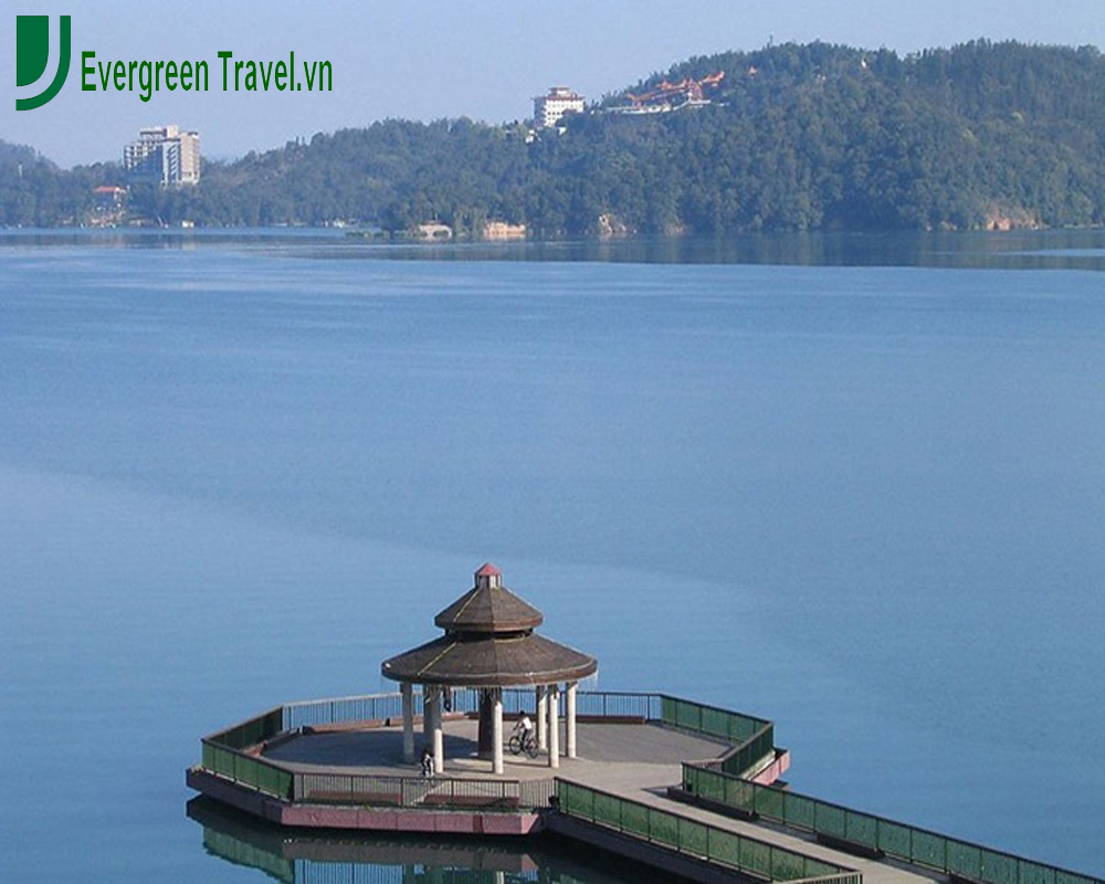 Gợi ý hành trình Đài Loan: Cửu Phần, Thập Phần, làng mèo Houtong, Taroko