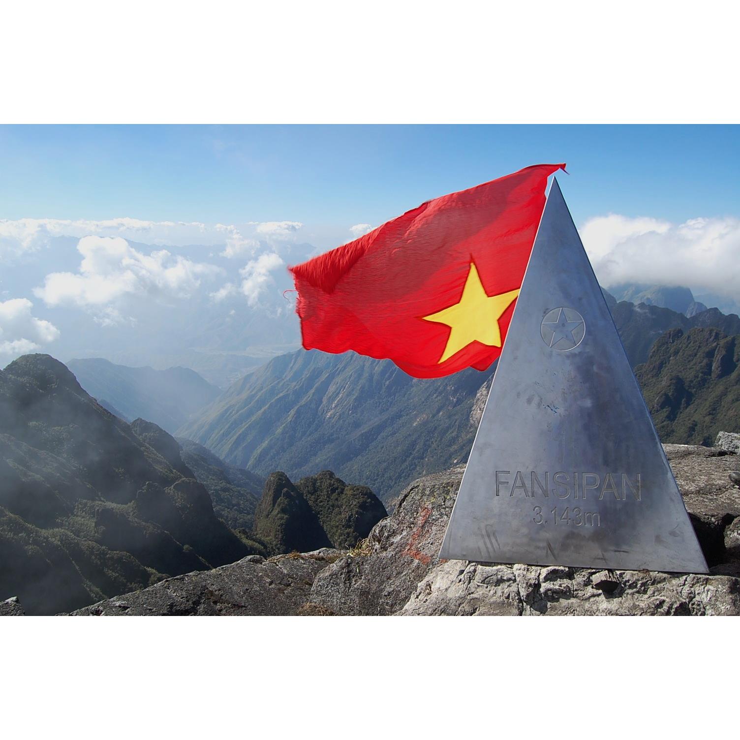 Fansipan climbing – challenge for conquerers 3 days 4 nights