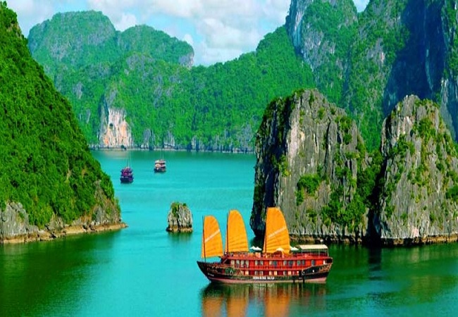 Tour Du Lịch Hà Nội - Ninh Bình - Hạ Long - Yên Tử - Hà Nội 3 Ngày 2 Đêm