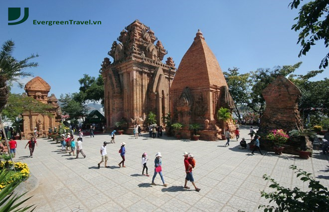 NHA TRANG - VINPEARL LAND - VỊNH NHA PHU - KDL YANGBAY