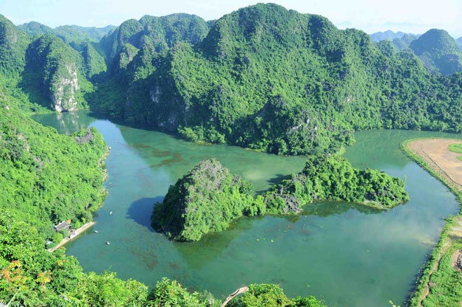 HUẾ - LĂNG CÔ - ĐÀ NẴNG - HỘI AN - BÁN ĐẢO SƠN TRÀ