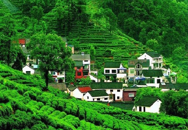 TOUR DU LỊCH MAI CHÂU - BẢN LÁC NGỦ NHÀ SÀN
