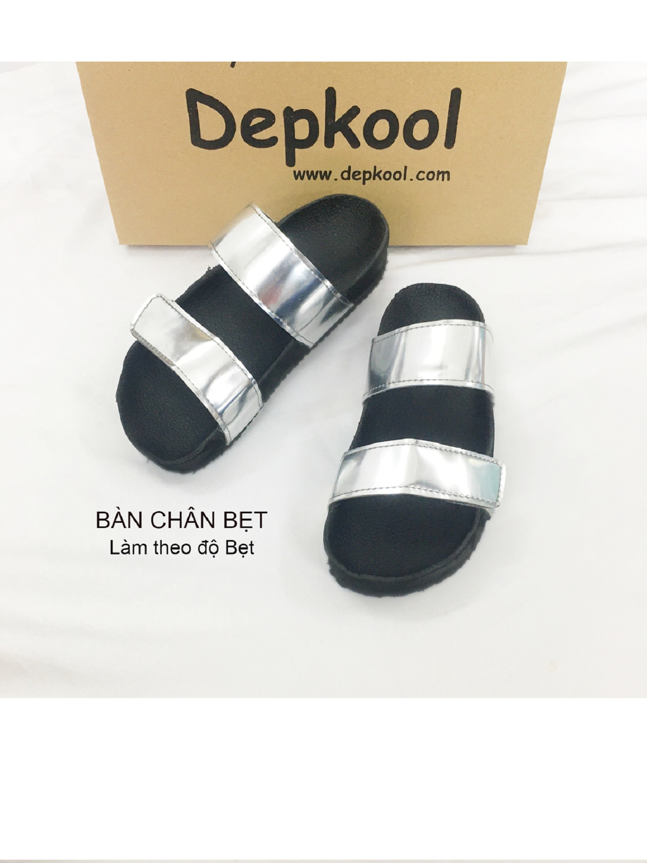 Dép 2 khóa BÀN CHÂN BẸT- Làm theo yêu cầu