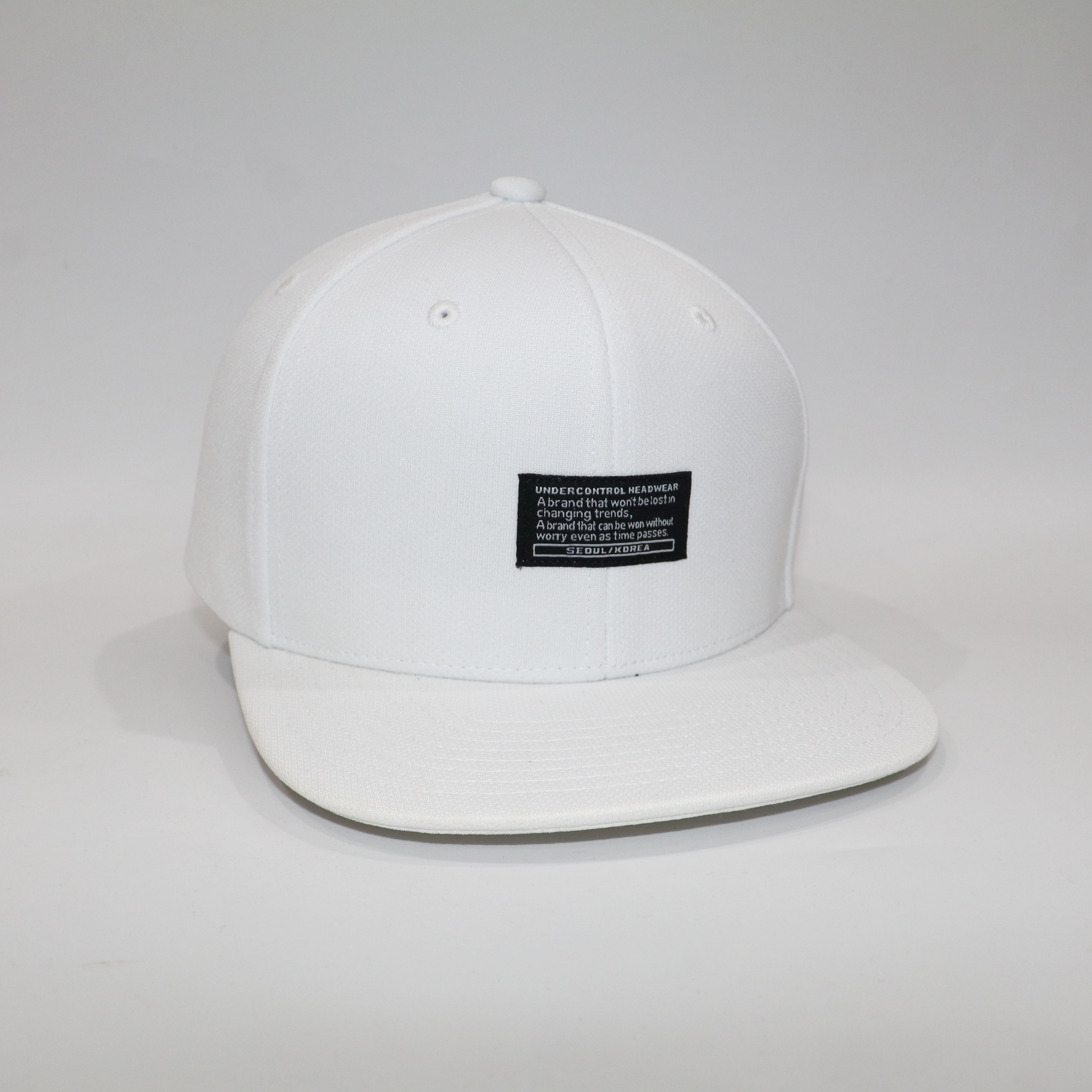 Nón Snapback NHS Under Trắng - Hoàng Tử Paris UnderT_BN.