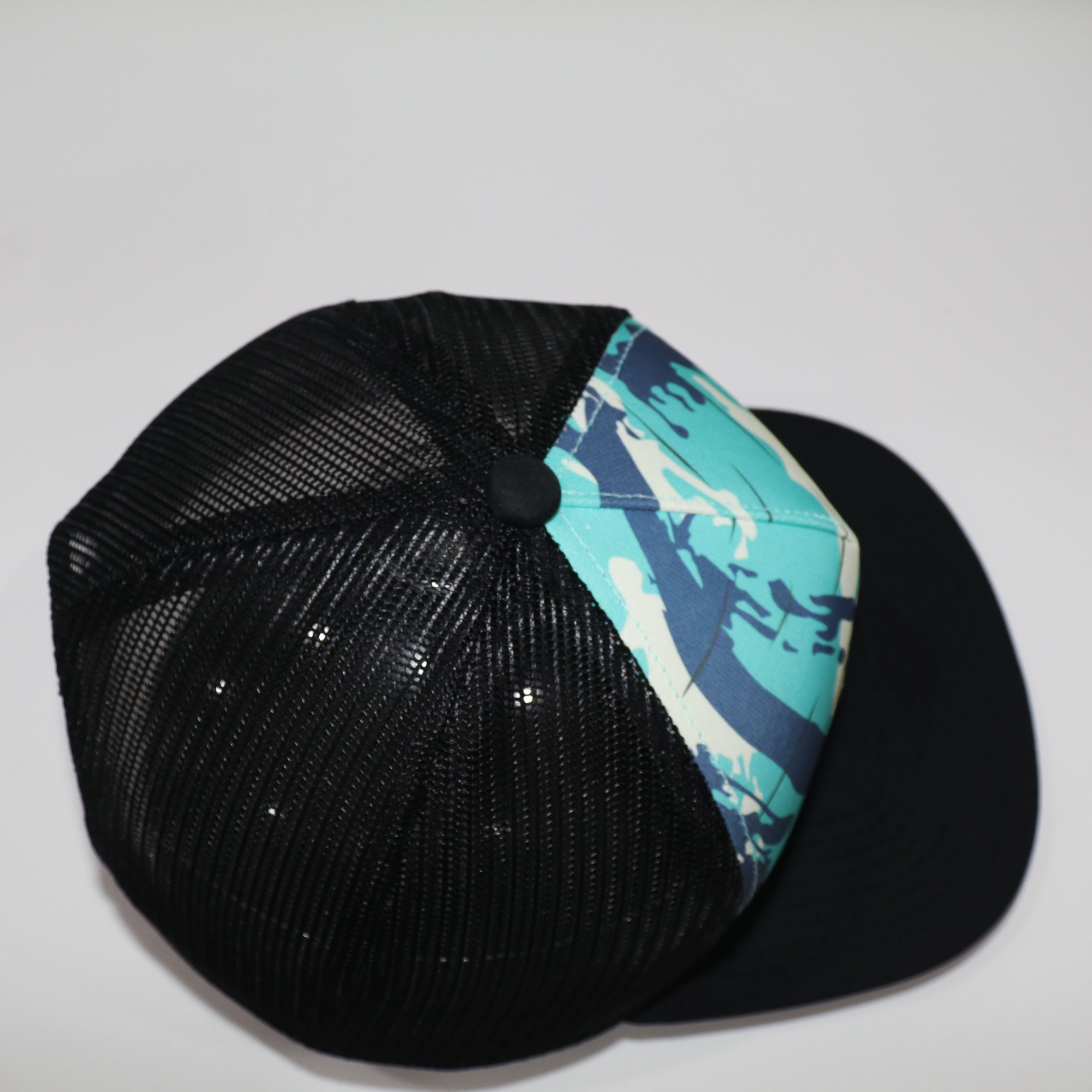 Nón Snapback  Quik003 Quik Vẩy Sơn Nghệ Thuật :