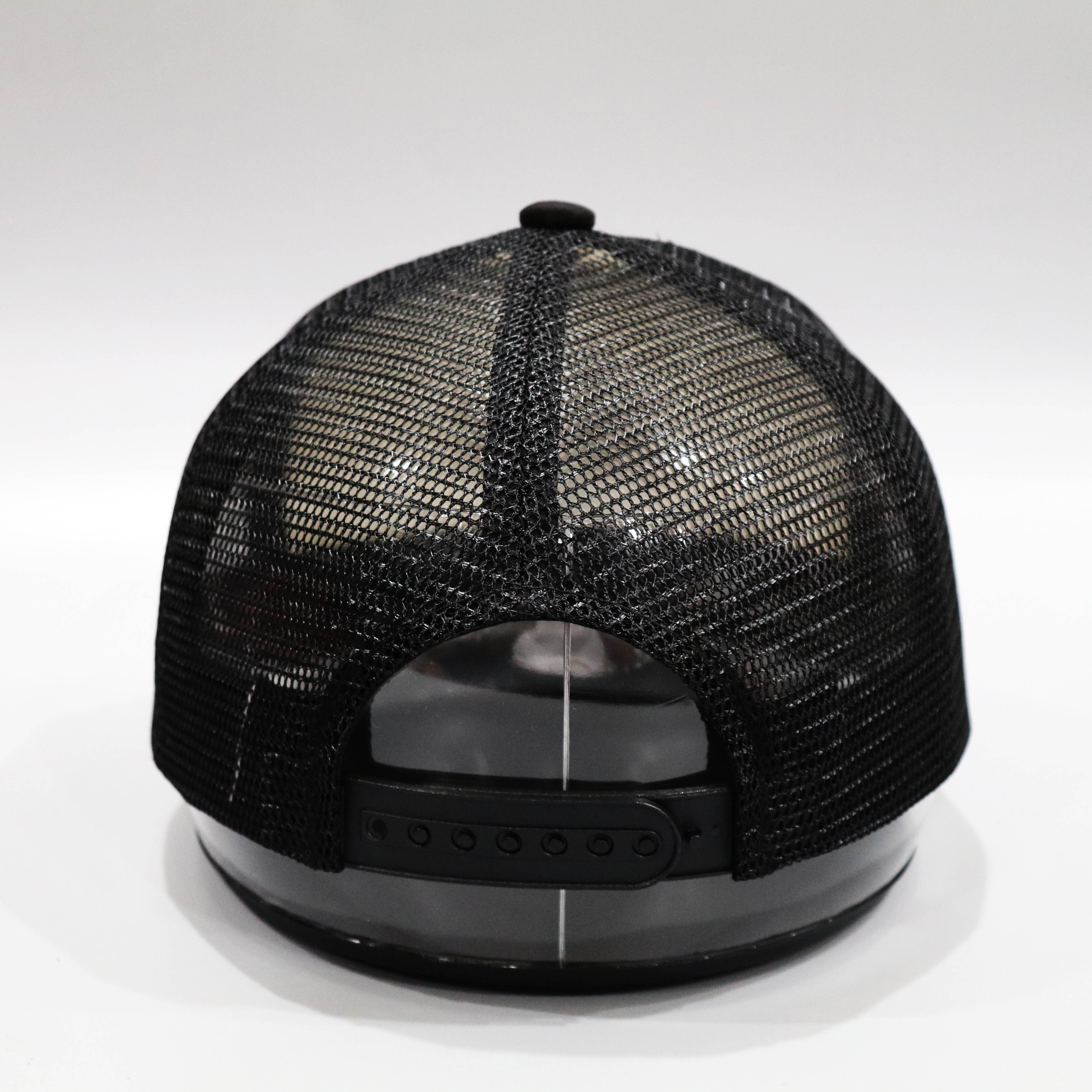 Nón NHS Snapback Thánh Giá Cao Cấp - Trắng phối đen TG002