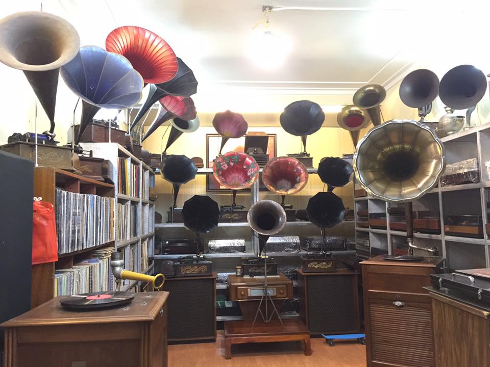 may-hat-ong-nhac-thomas-edison-phonograph