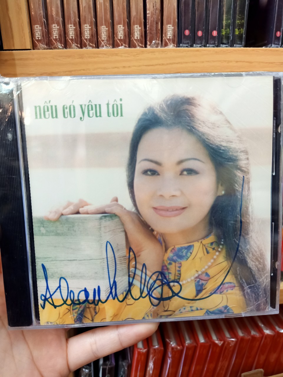 cd-neu-co-yeu-toi-khanh-ly-ban-dac-biet-co-chu-ky