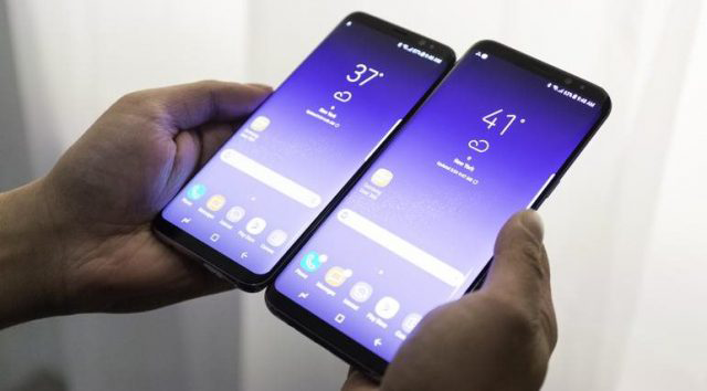 xem-galaxy-note-8-do-vien-man-hinh-voi-cac-doi-thu-khac-ai-thanh-manh-tinh-te-hon