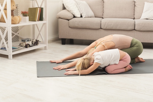 [Tổng hợp] Các tư thế tập yoga đơn giản có thể thực hiện tại nhà
