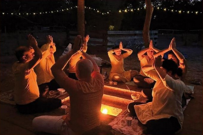 Nghi lễ lửa Yagya thiêng liêng và sức mạnh chuyển hóa tâm linh