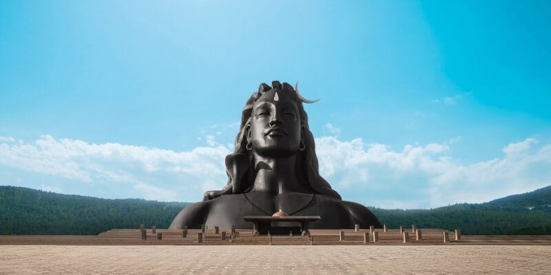 Tượng Adiyogi - Yogi Đầu tiên - Thần Shiva bằng thép cao 34m tại Isha Yoga Center, Ấn Độ.