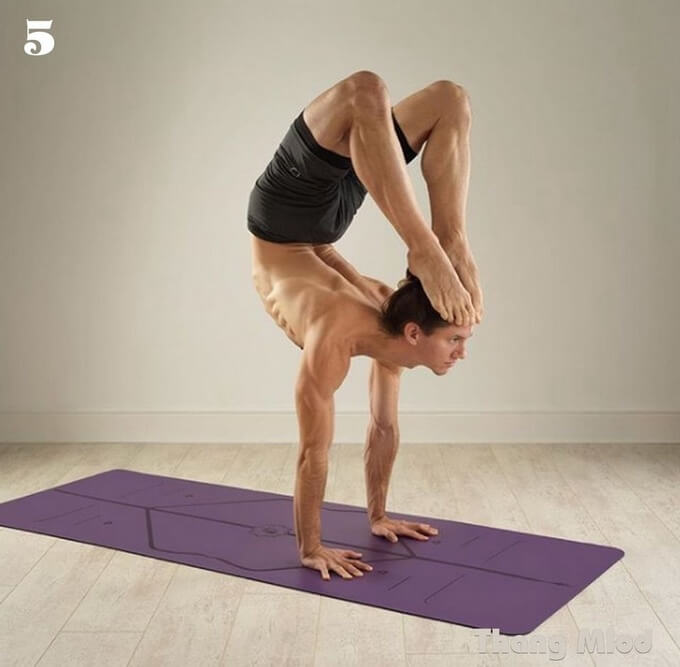 Bọ Cạp trên cẳng tay