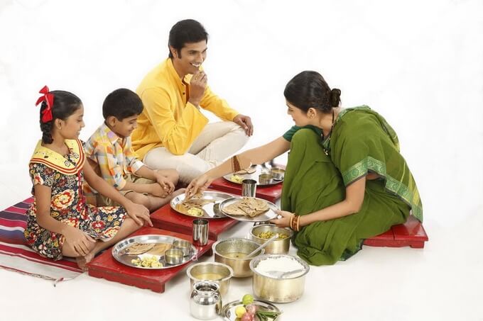 Tìm hiểu cách ăn của người Ấn Độ
