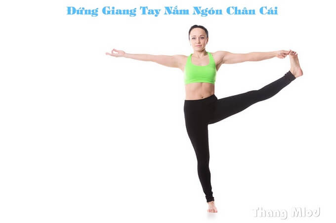 Đứng Giang Tay Nắm Ngón Chân Cái (Utthita Hasta Padangusthasana B - Extended Standing Hand-to-Big-Toe Hold).