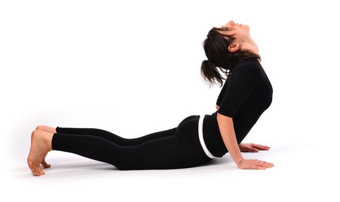 Tư thế rắn hổ mang – Cobra pose