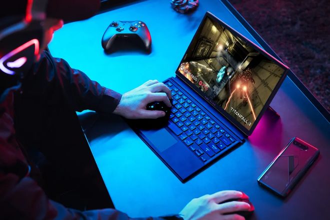 Asus trình làng máy tính bảng chơi game mạnh nhất thế giới