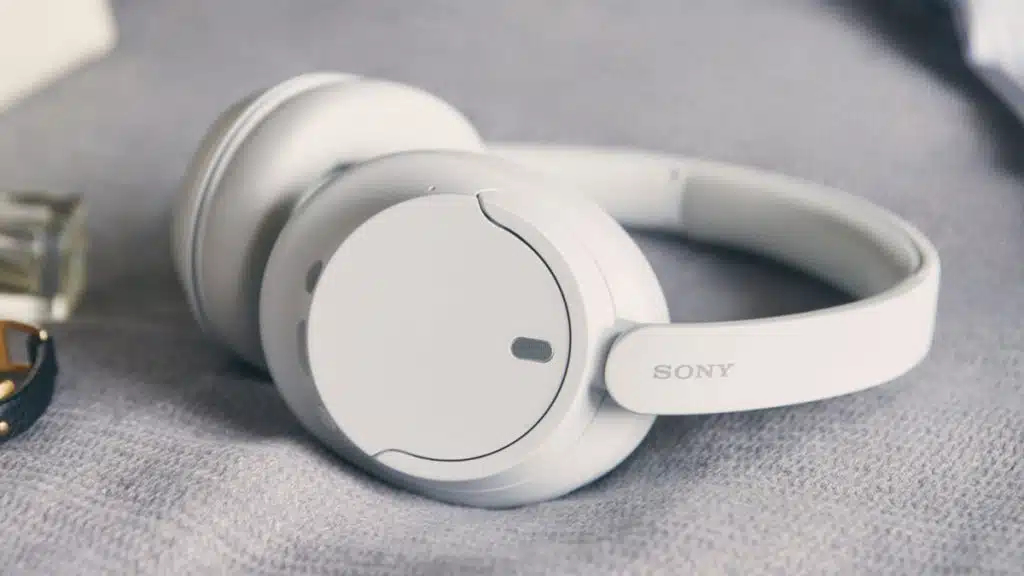 Tai nghe không dây chống ồn SONY WH-CH720N
