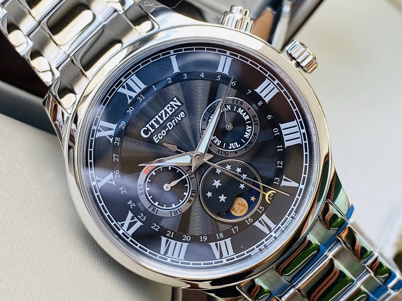 Đồng hồ Eco-Drive Nam Citizen Moon Phase AP1050-81E