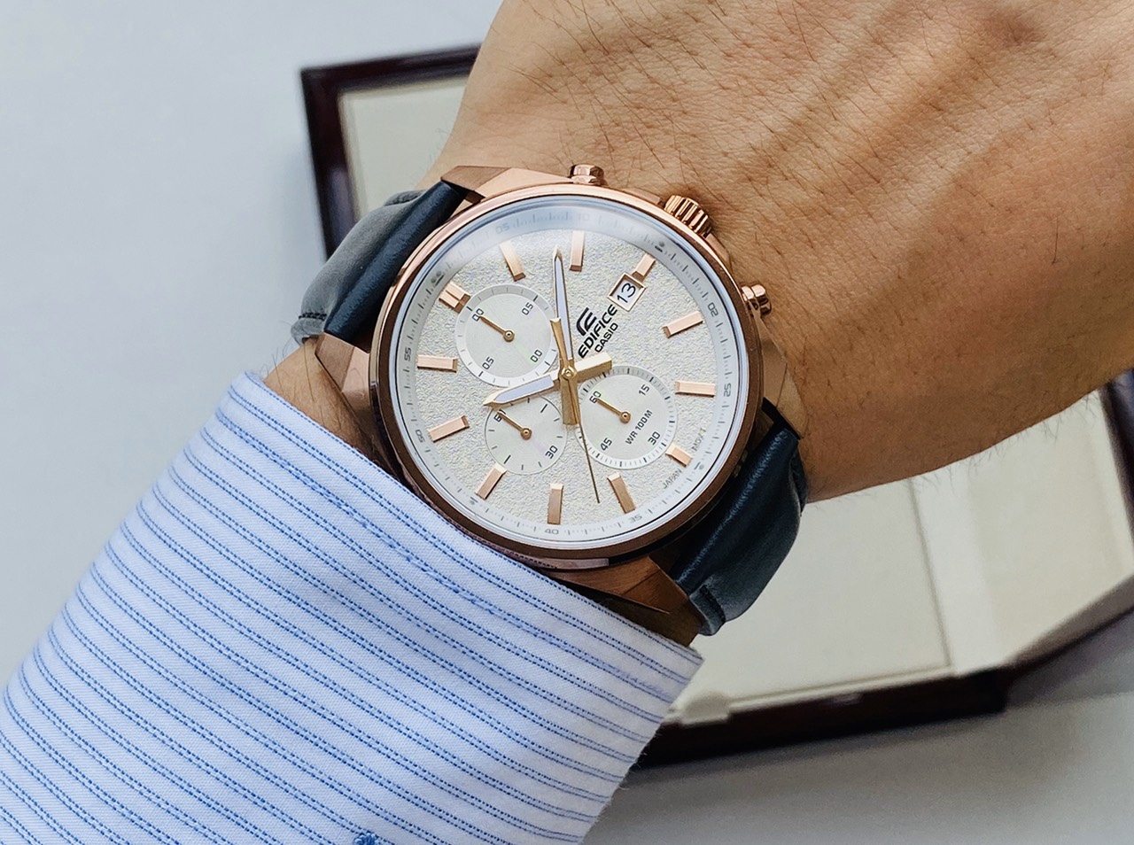 Đồng hồ Quartz Nam Casio Edifice EFV-610CL-7AVDF