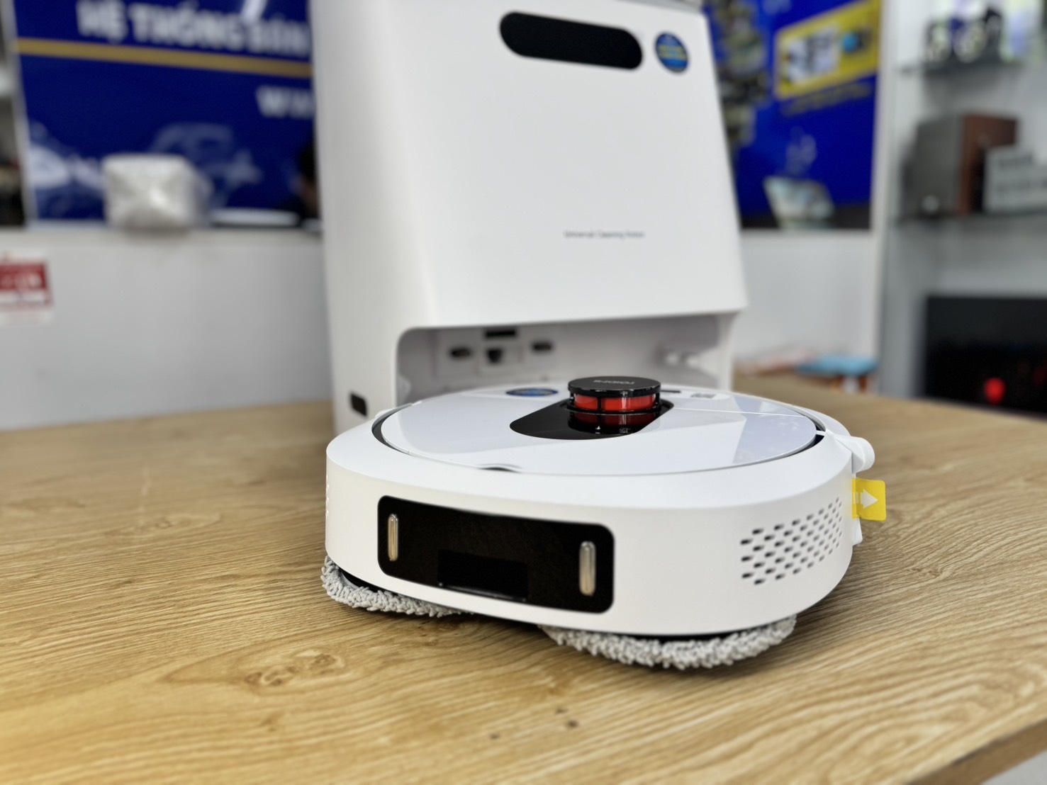 Xiaomi Roidmi EVA - Tự giặt giẻ, Tự đổ rác