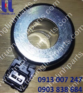 VOE11709879 PRESSURE REGULATOR