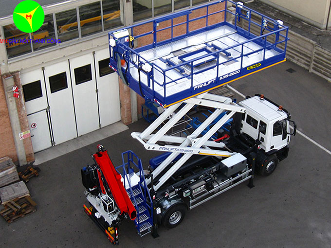 xe bảo dưỡng đường hầm