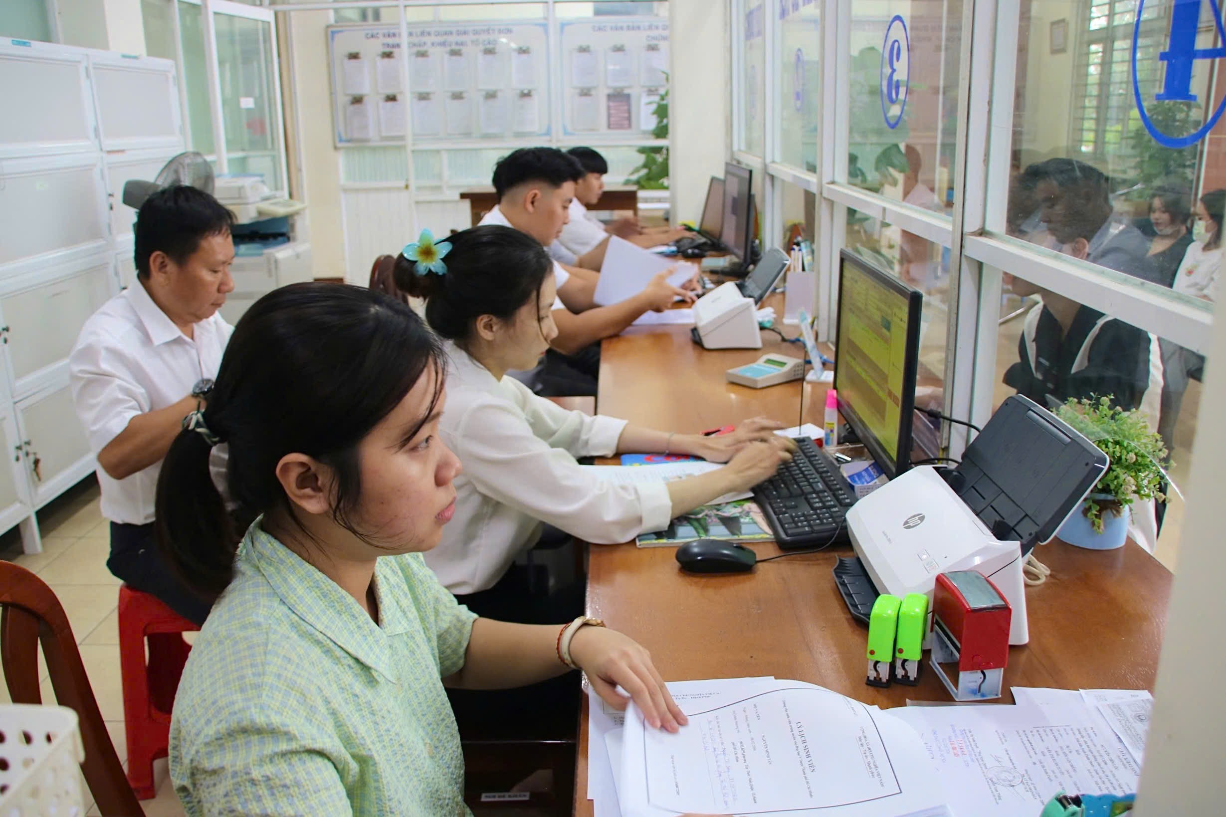 Người dân kỳ vọng có Luật Bảo vệ dữ liệu cá nhân, không còn lo thông tin bị rò rỉ
