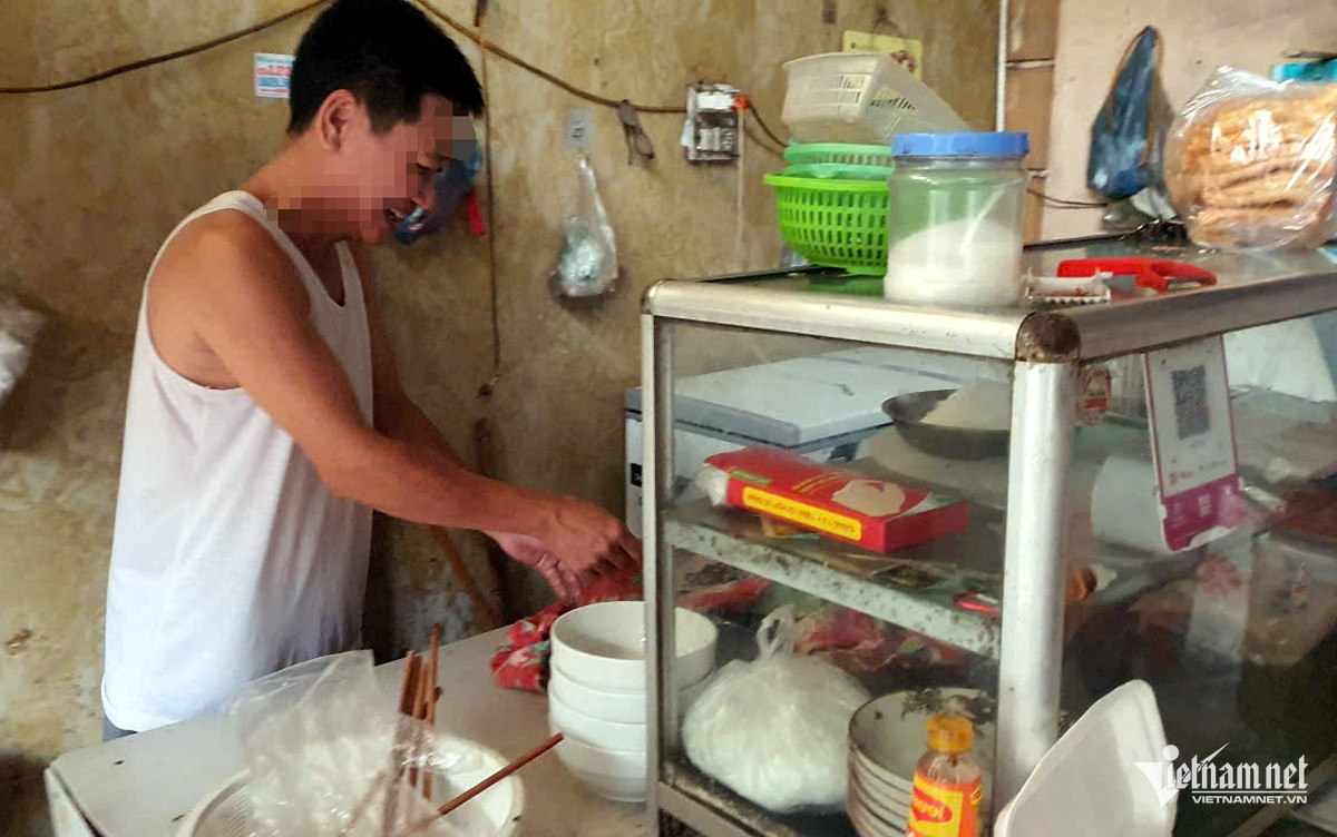 Ông chủ quán phở ở Hà Nội ‘cao tay’ khiến kẻ lừa đảo 'bỏ của chạy lấy người'